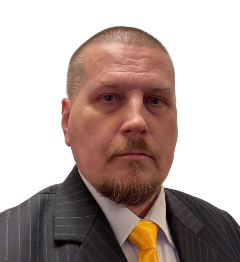 Vapauden liiton puoluekokous valitsi puoluejohdon Jyväskylässä – Ossi Tiihonen jatkaa puheenjohtajana